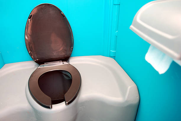 Best Portable restroom solutions  in Villa Ridge, MO